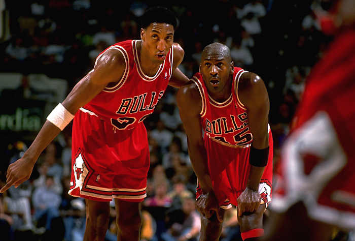 1995-0319-Scottie-Pippen-Michael-Jordan-05182466.jpg